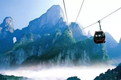 Atraksi Outdoor Paling Mendebarkan di Tiongkok